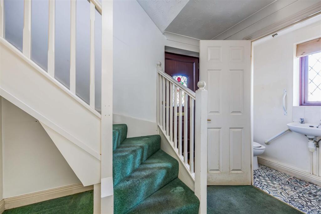 22 Wilby Lane, Copnor-Small-PorticoMarketing-SoldB