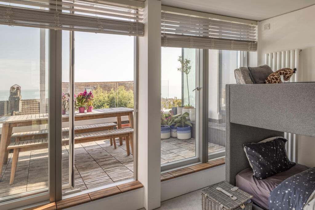 292400 - TMH_GREENWAY_SUNNYSIDE_RD_FOLKESTONE_C...