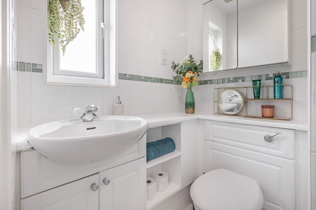 Ensuite