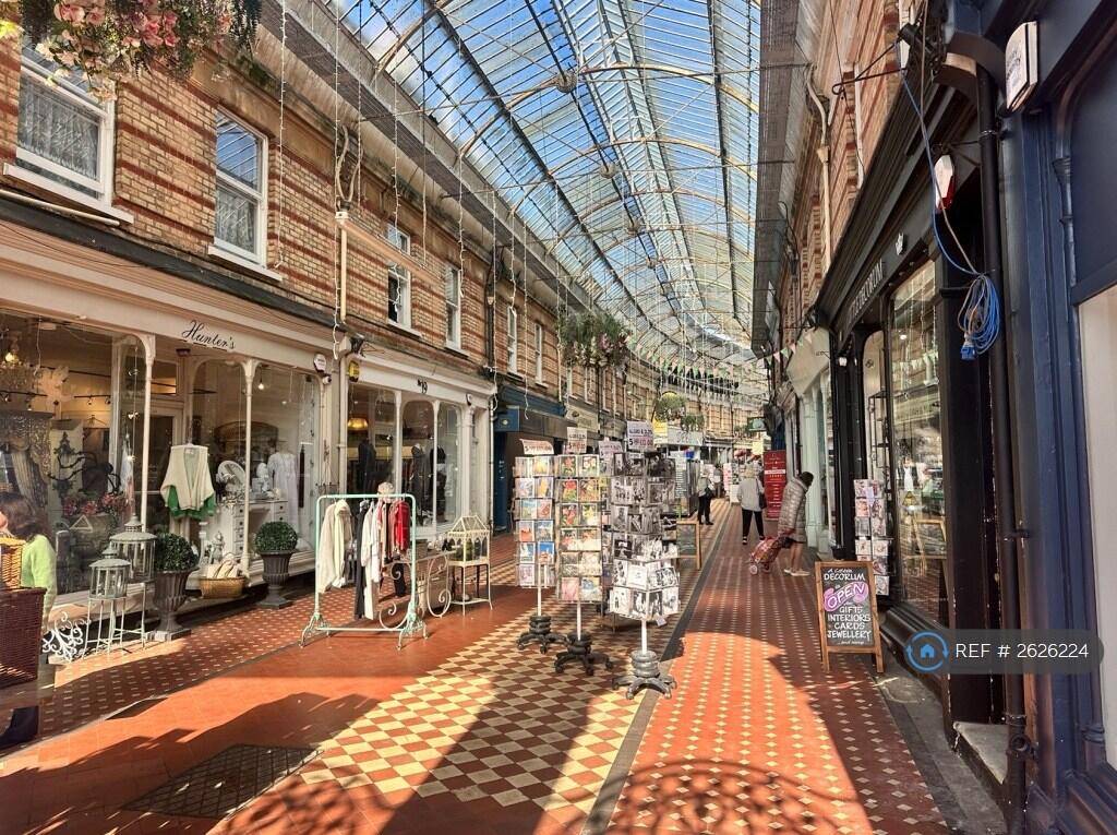 Westbourne Arcade 