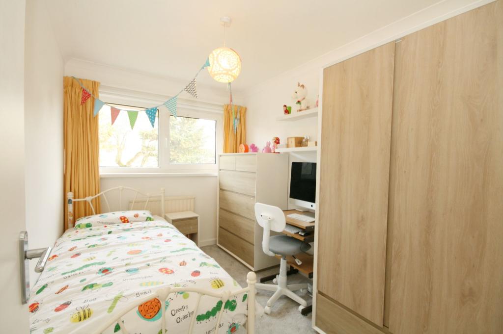 Photograph 10