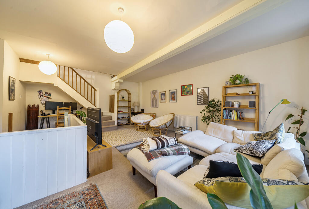 1372510-17-6911ee...