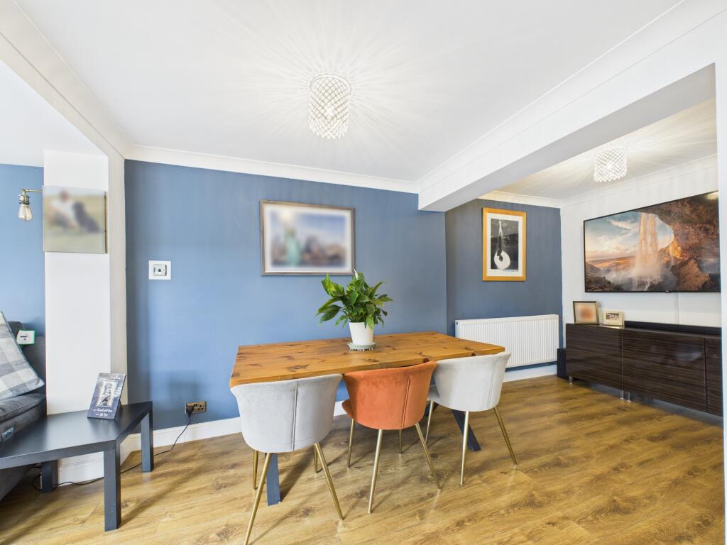 Living / Dining Room