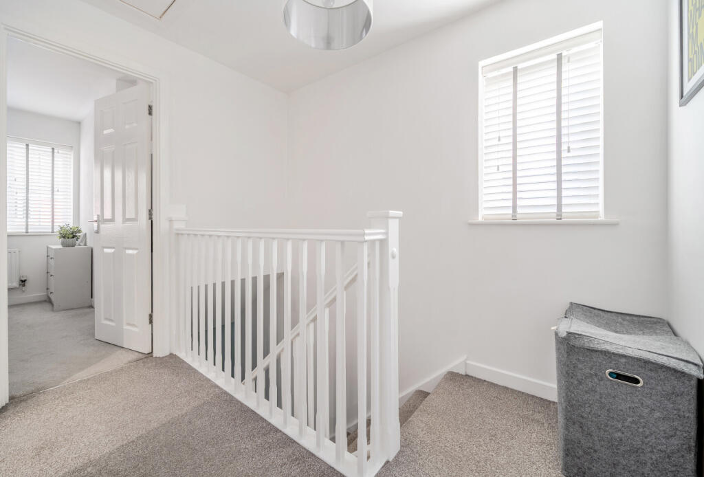 1380910-11-692710...