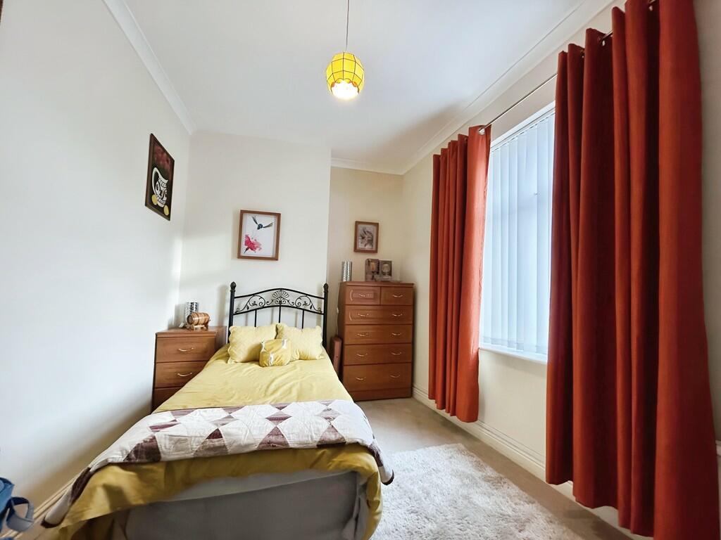 7ba6421a-WhatsApp...