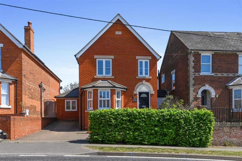 Brantham, Manningtree