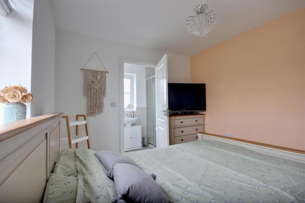 Wheatley Drive (2).jpg