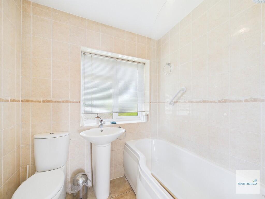 CAM03394G0-PR0323...