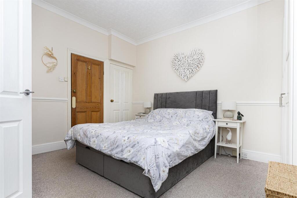 Bramleys Estate Agents - New Lane - Siddal - Halif