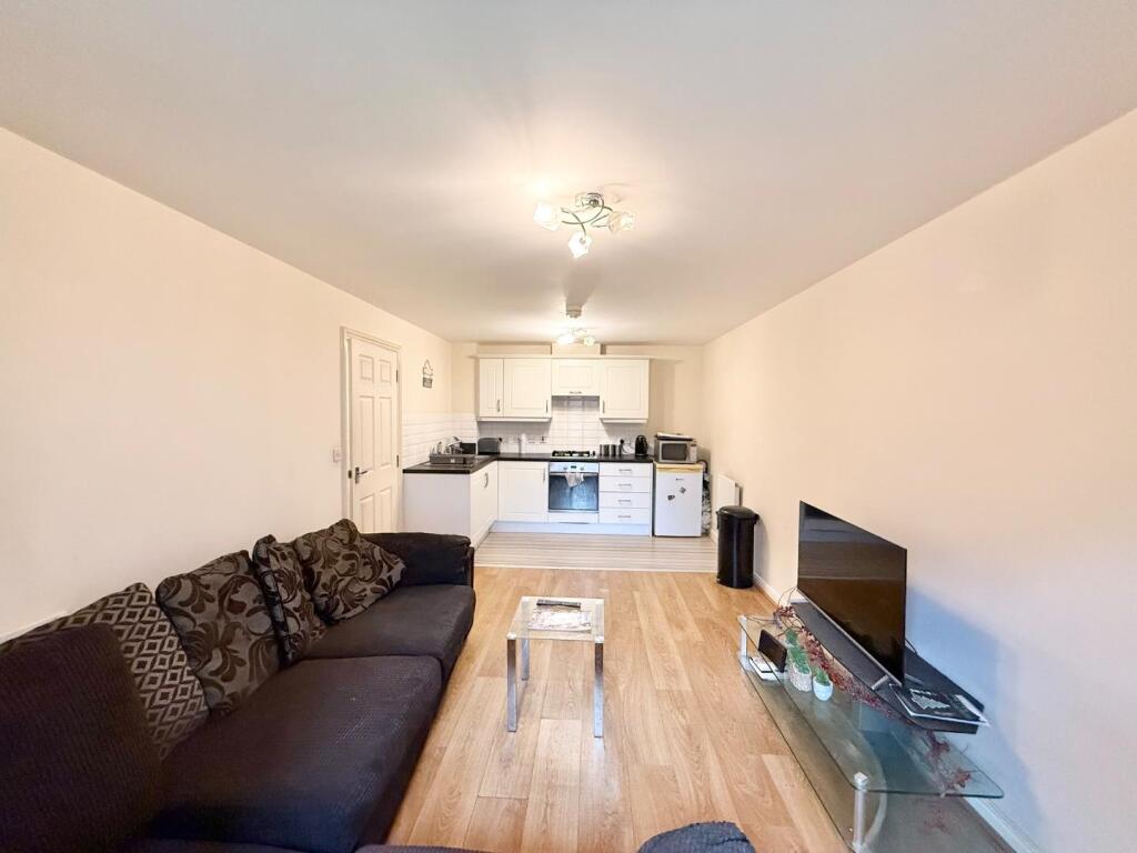 Open Plan Lounge/Kitchen