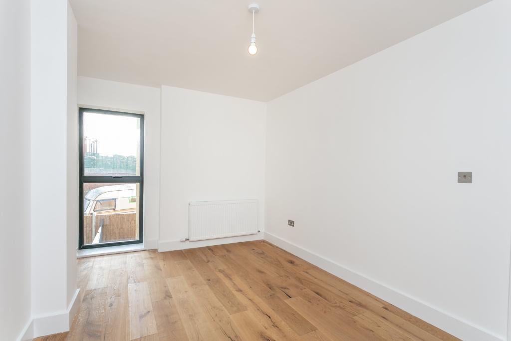 Bedroom (2)