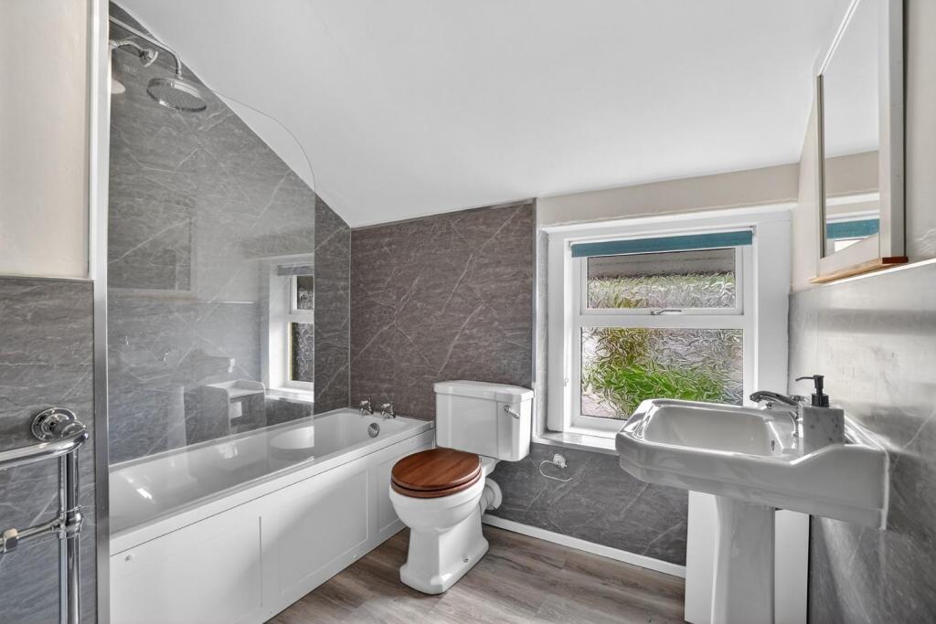 23_78 brisbane rd_23.jpg