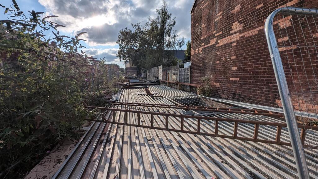 PXL_20250731_173216628.MP - Copy.jpg