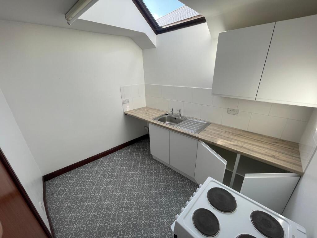 WhatsApp Image 2025-08-12 at 17.12.22_6b6e02c5