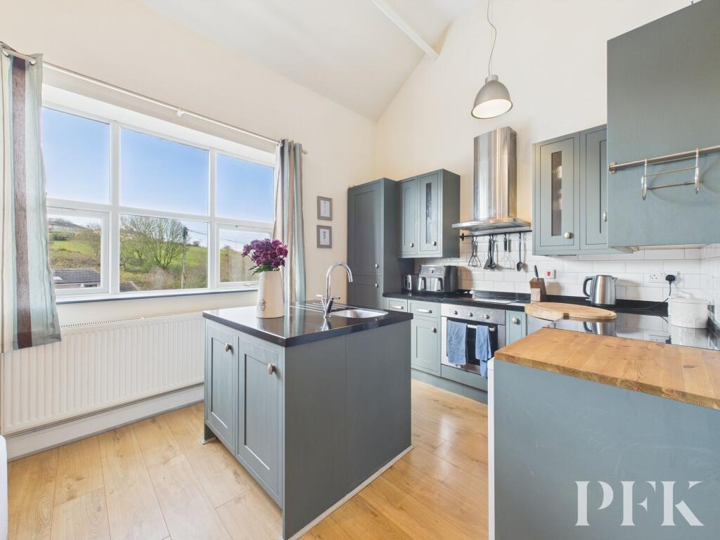 Open Plan Kitchen, Dining &amp; Living Space