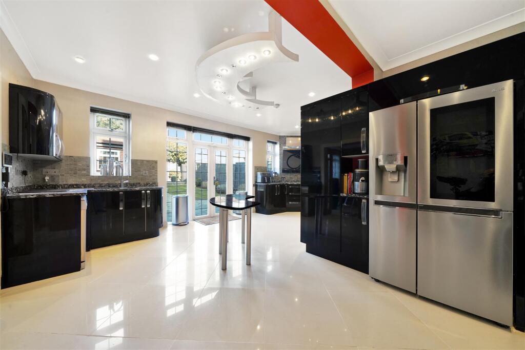12 Grendon Gardens - cshRILWLI7kk7lRPhq8s.jpg