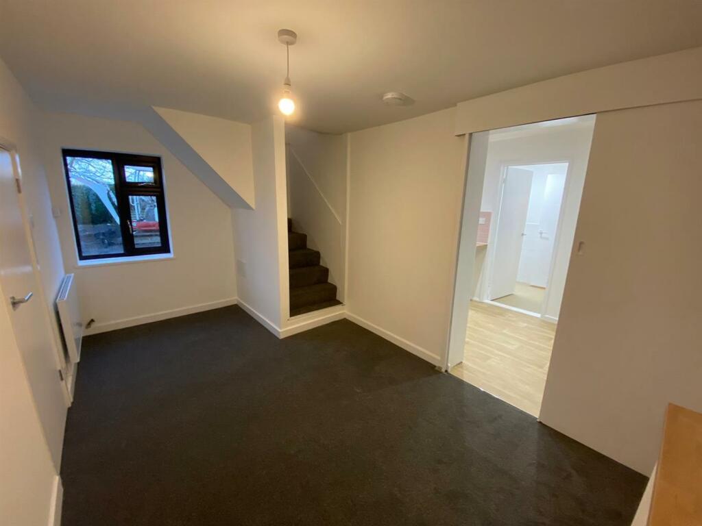 Dining Room.jpg