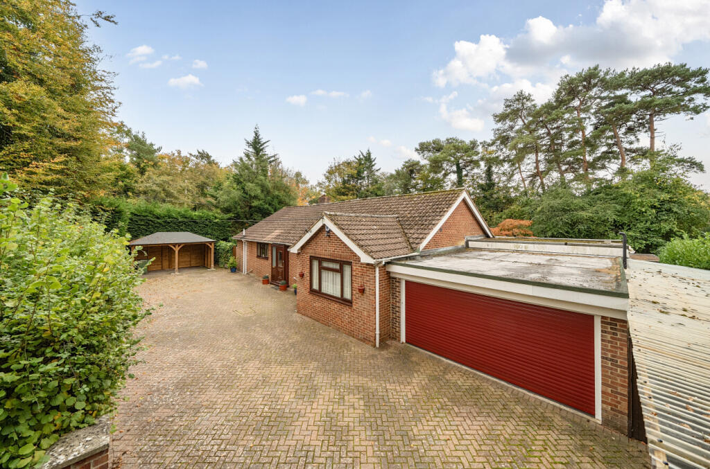 1365706-6-68ecdb9...