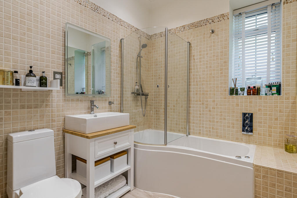 32 Bathroom 12 Sheplegh Court Blackawton - 250715