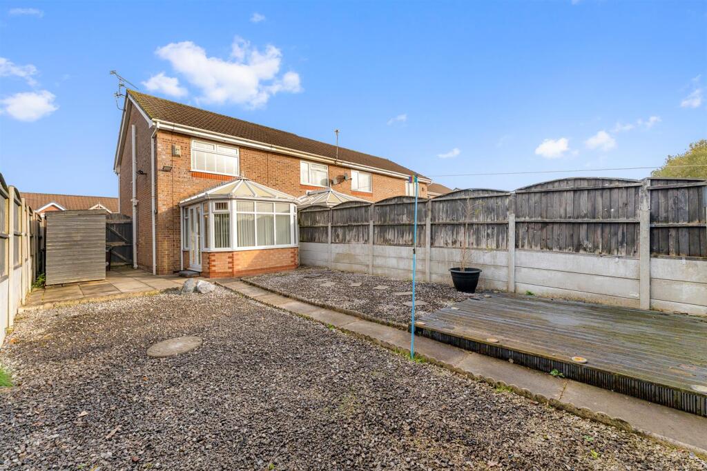 59 Manorwood garden 2.jpg