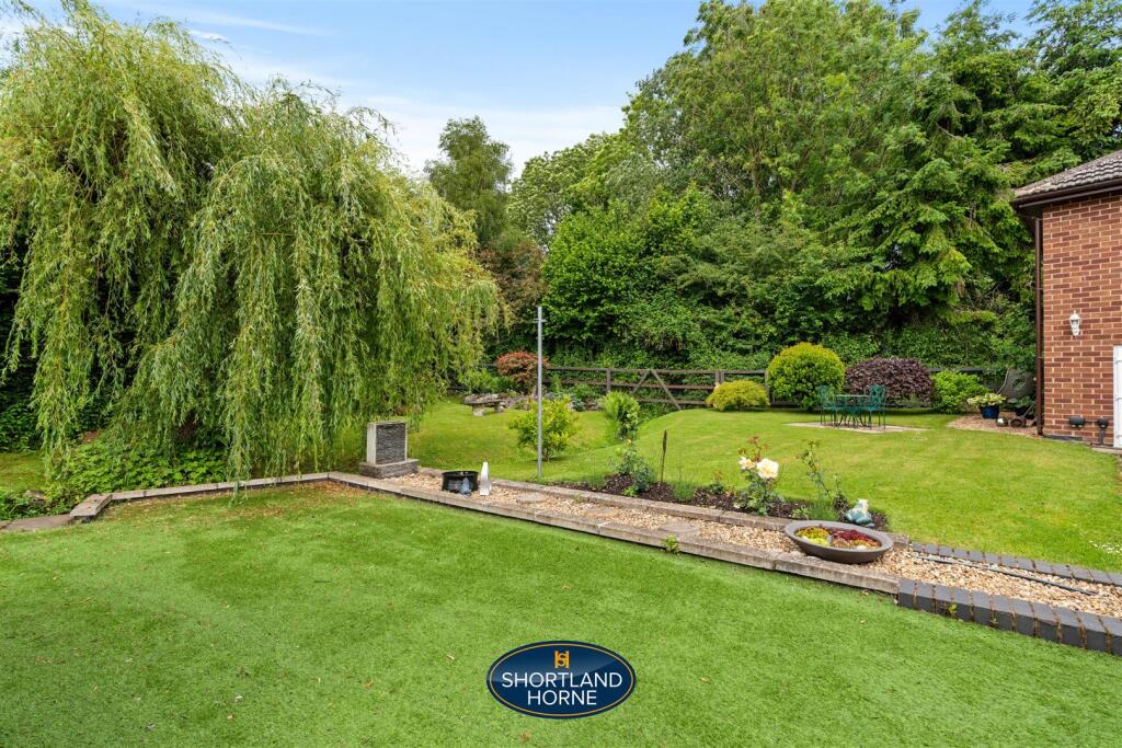 25 Brookside Avenue, Stretton WM (44 of 54).jpg