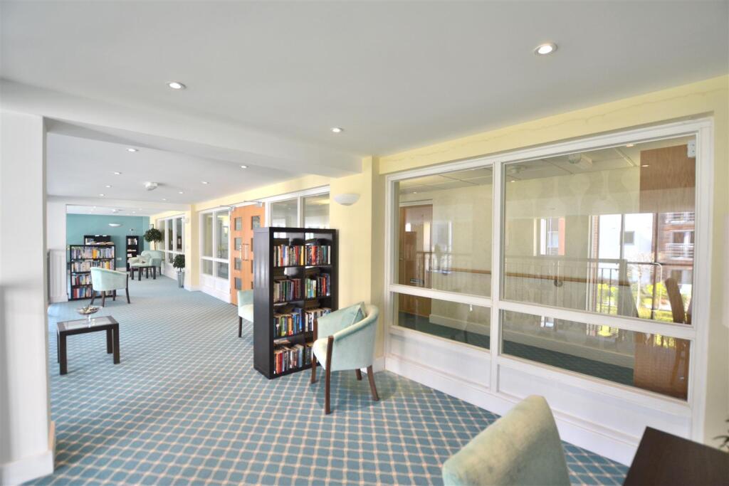 Communal Library Area.JPG