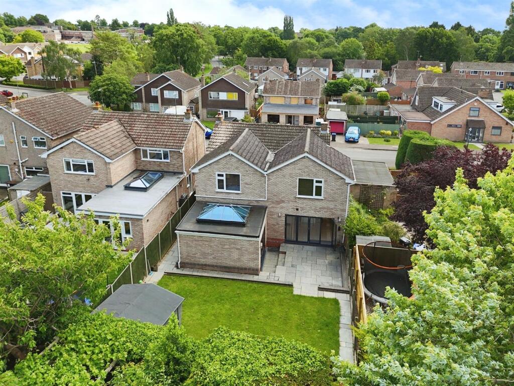 8607f818--4249-A4FE-7DC3683053FA-66192-000015632DD