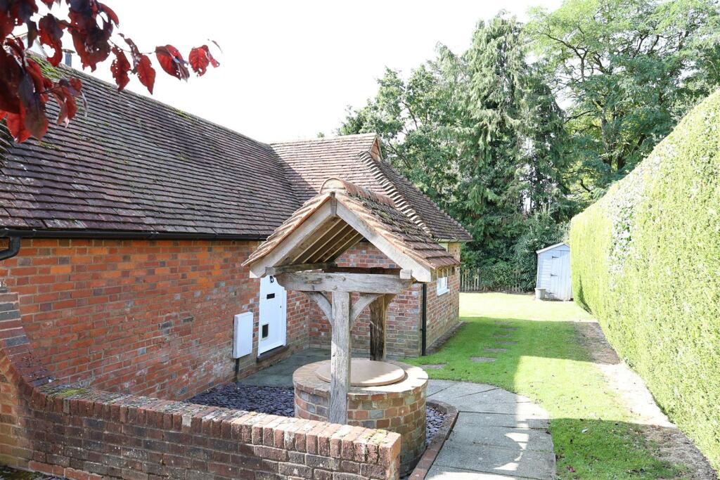 Well courtyard entrance