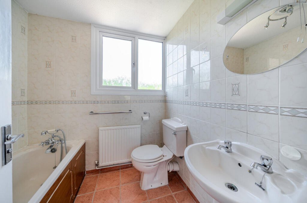 1295178-18-6824d1...