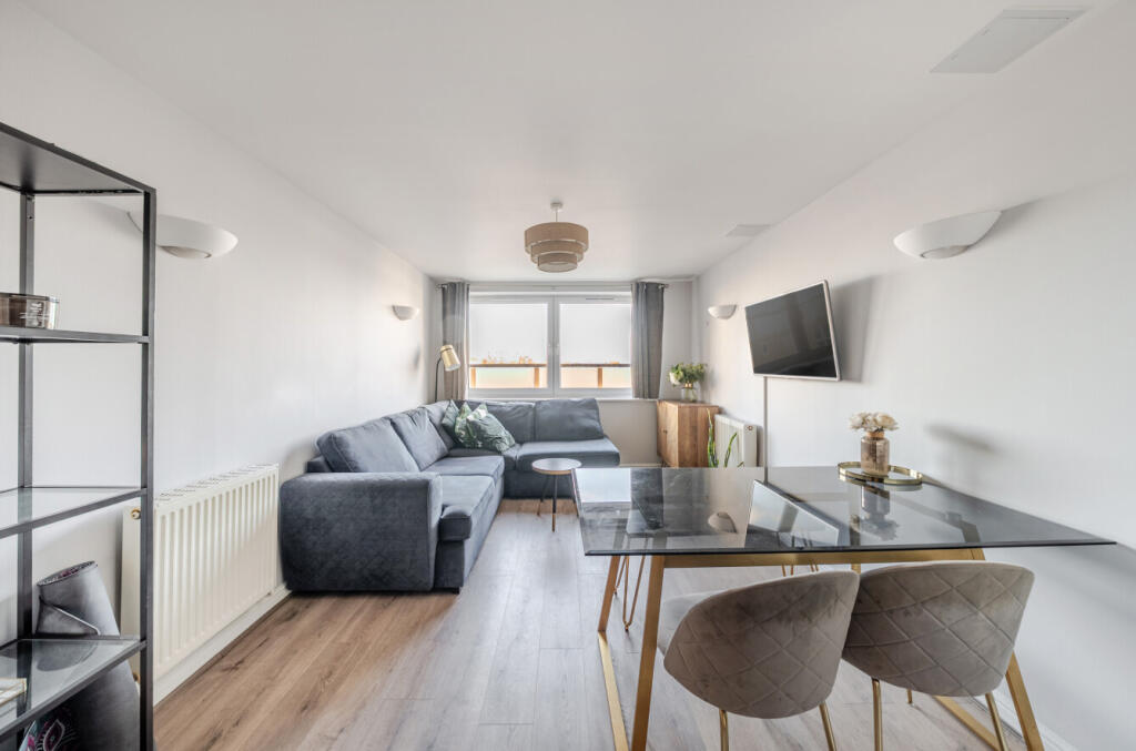 1384138-8-6929ca7...