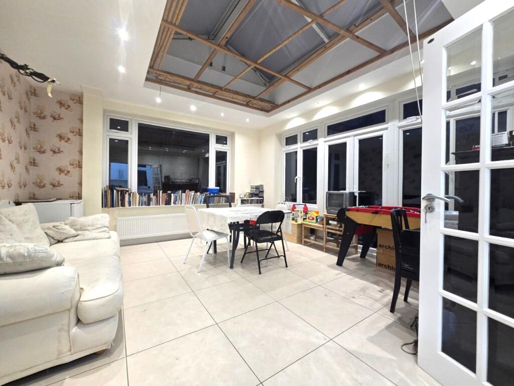 WhatsApp Image 2024-09-25 at 18.19.27_86fc1988