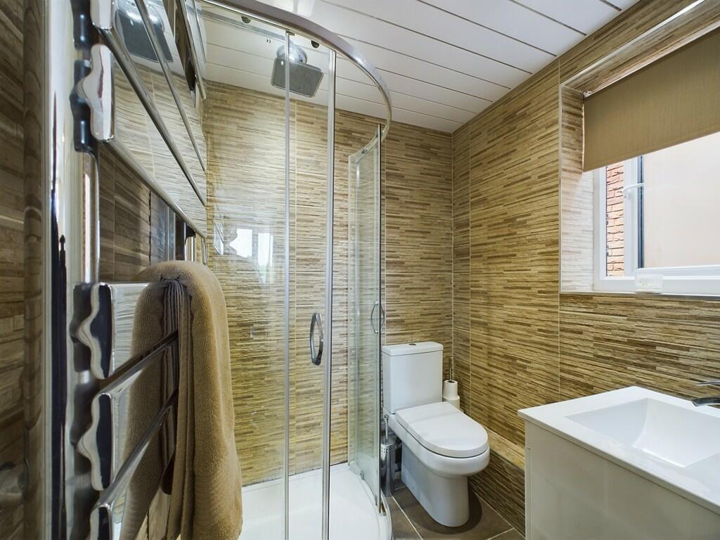 CAM02060G0-PR0192...