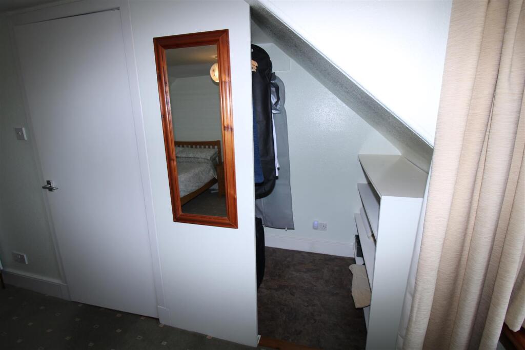 BEDROOM THREE (5).JPG