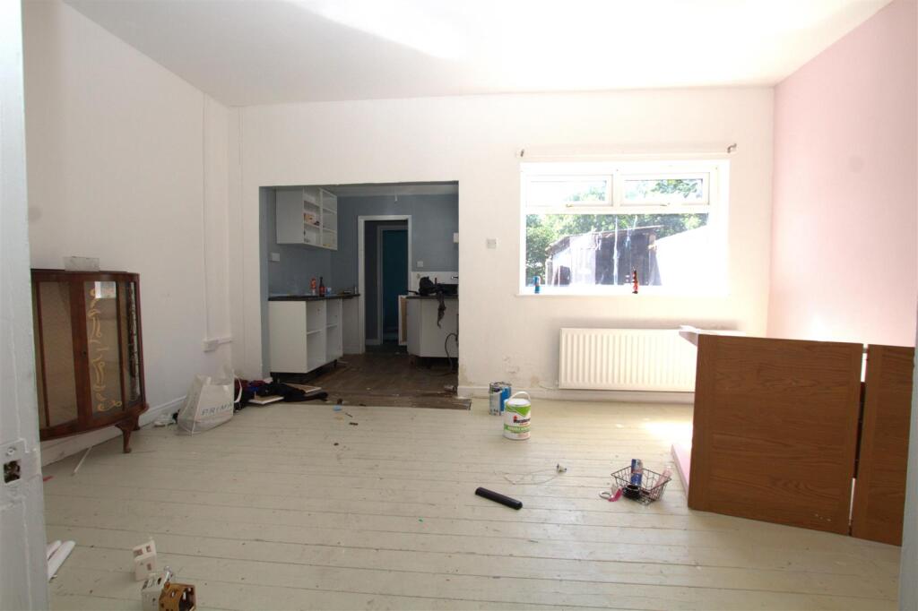 DINING INTO KITCHEN.jpg