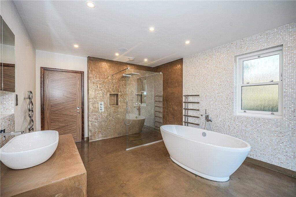 En-Suite To Master