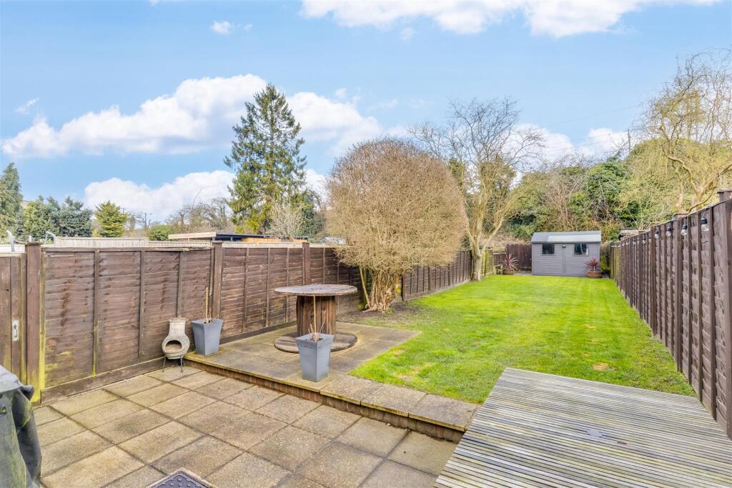 Icknield Way 18-25.jpg