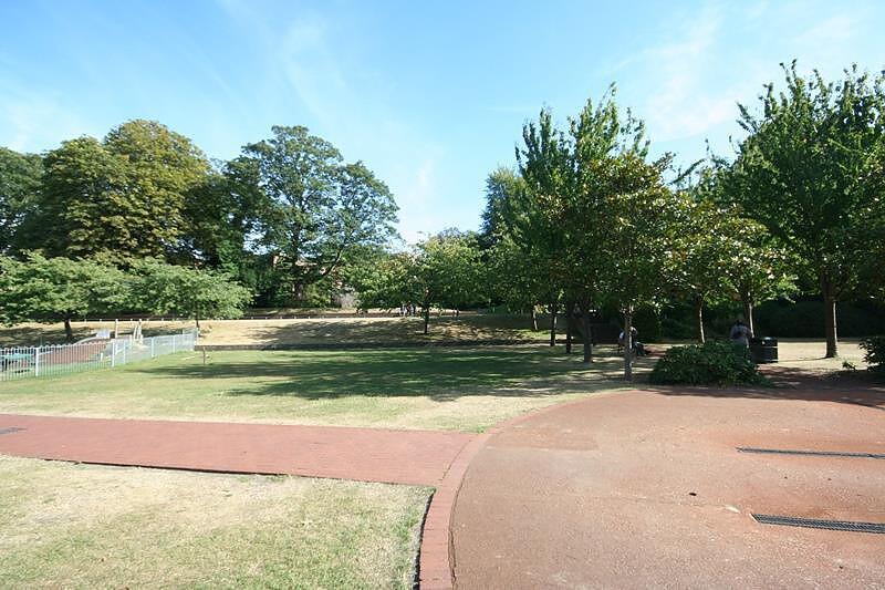 Bachelors Acre