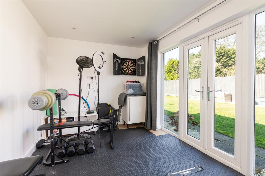 21 Springvale gym1.jpg