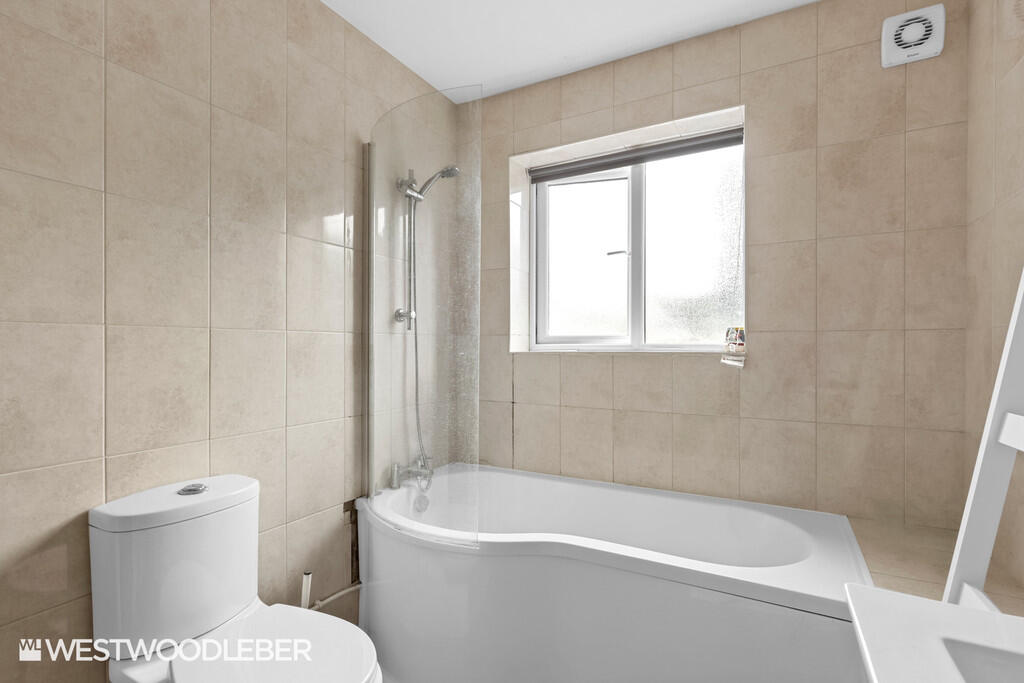 BarclayClose_14