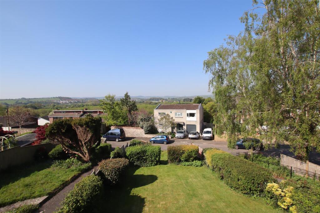 Outlook to Front.JPG