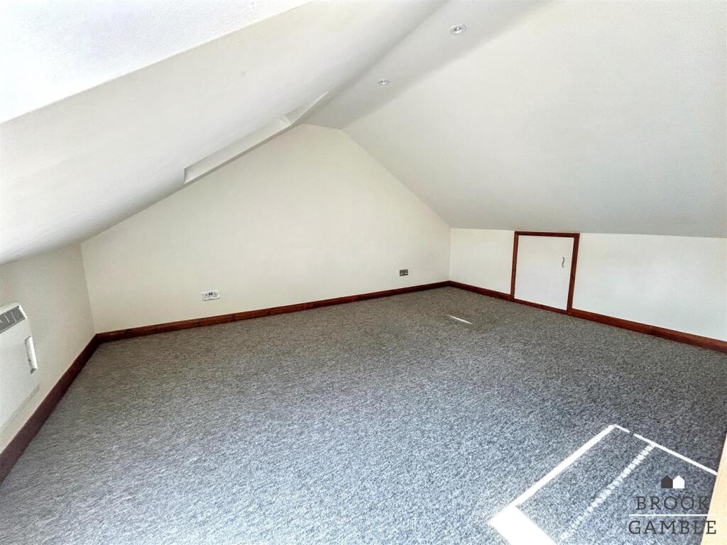 01323 438506