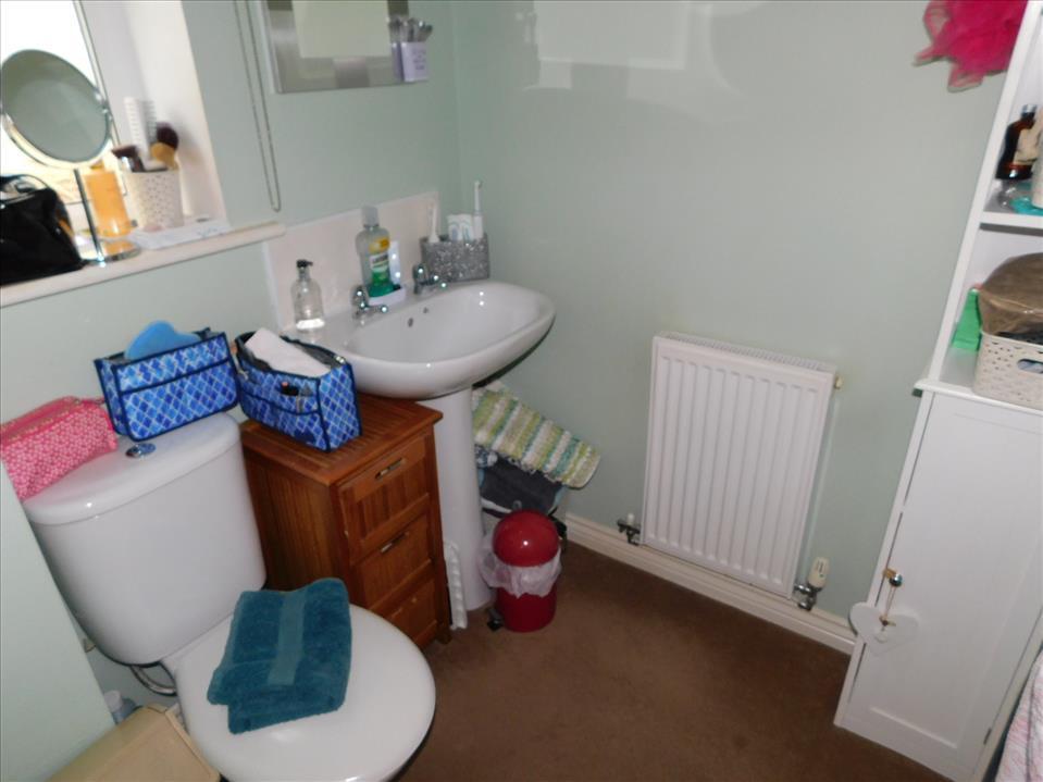 EN SUITE