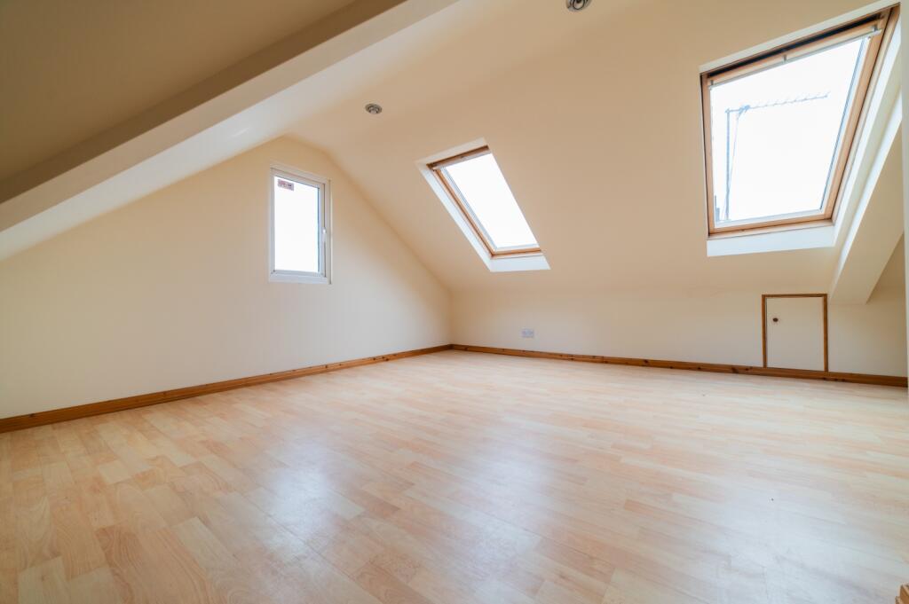 Award-winning Media team on EVERY Listing_37