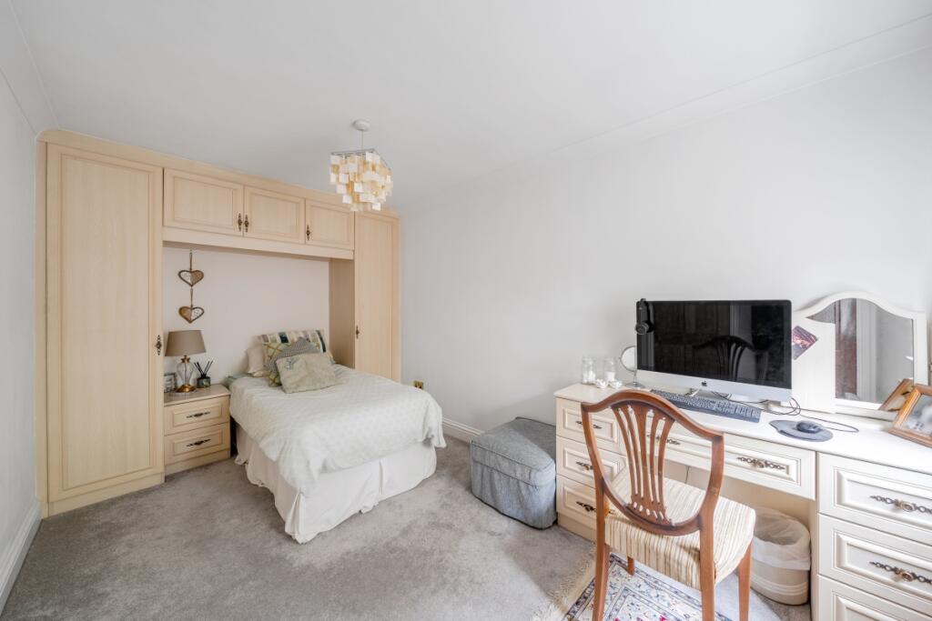 1361617-16-68dd41...