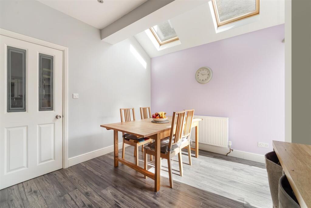 EAST STREET (11).jpg