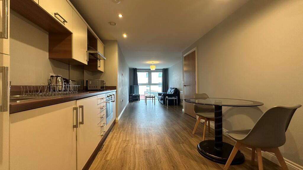 Belgrade Plaza Apartment 1