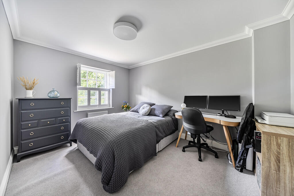 1314377-8-6859bbc...