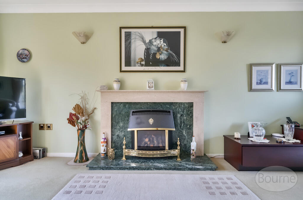 fd76e0b6-b08b-442...