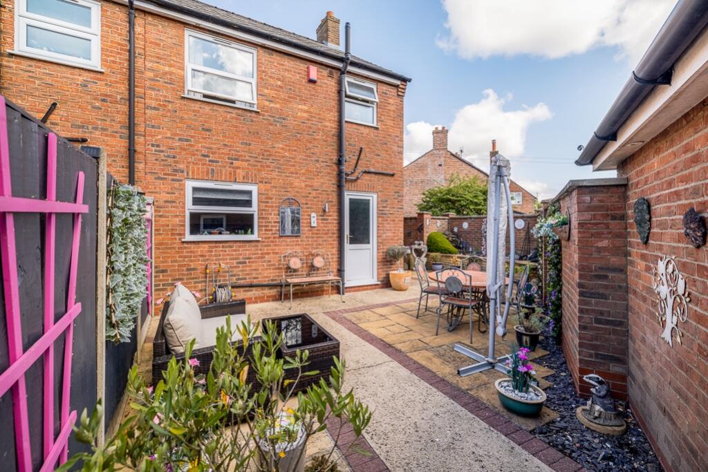 1 Barnsdales Mews (Donington)-12