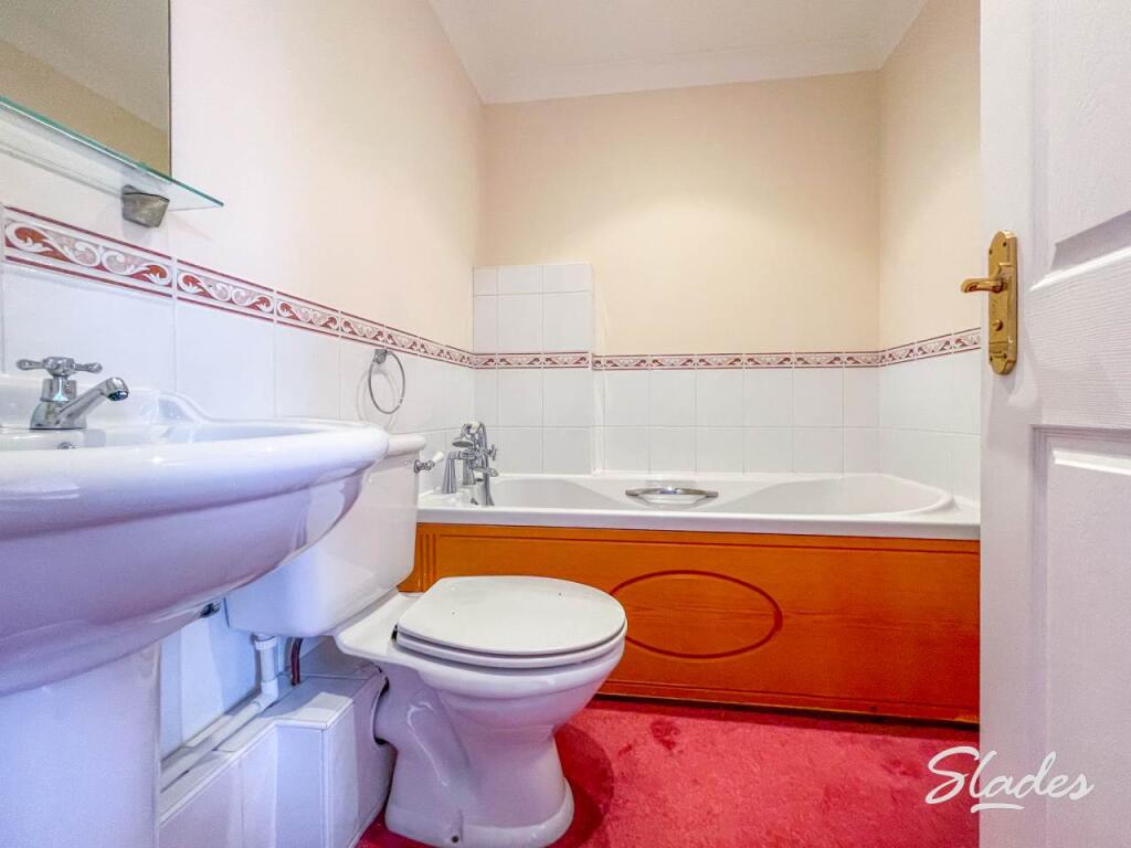 5 2 bracken bathroom